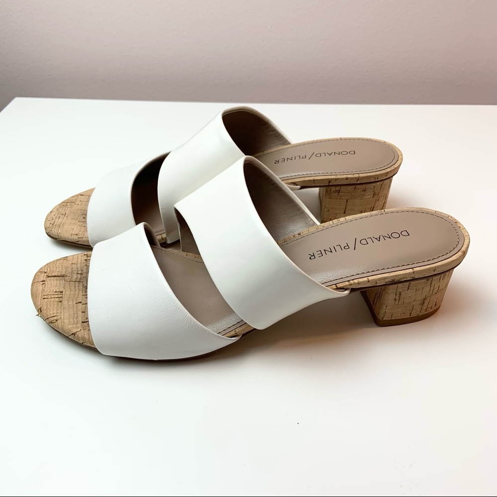 Donald Pliner Margaret Sandals